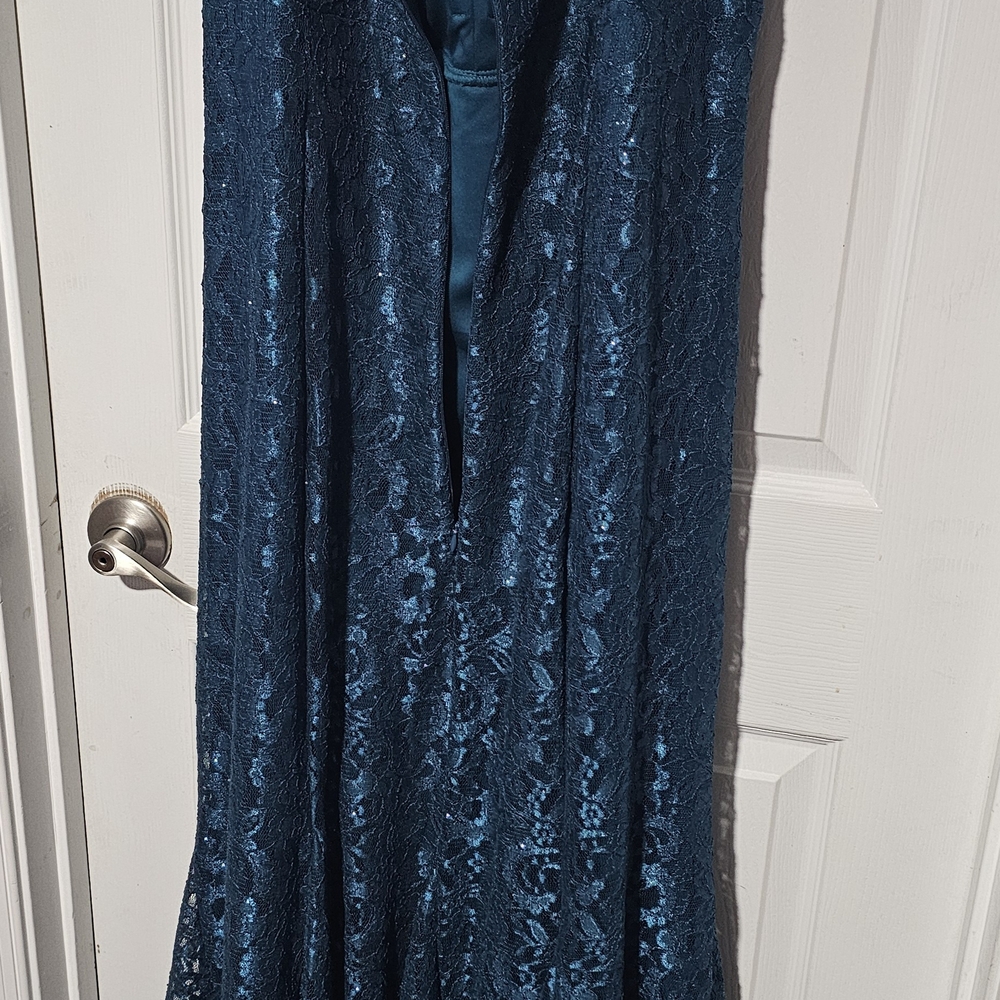 R&M Richards Teal Lace Maxi Skirt